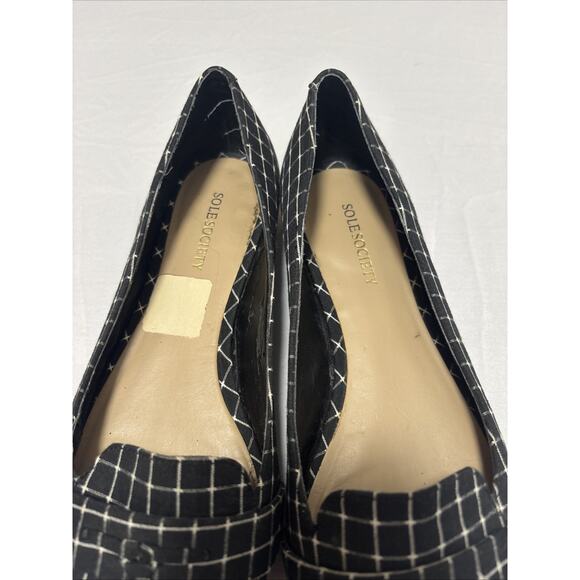 Sole Society Women's 8.5 Black White Slip On Flats Point Toe Academia Preppy - Picture 7 of 7